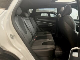 2026 Geely Cityray, белый, 3174000 рублей, вид 4