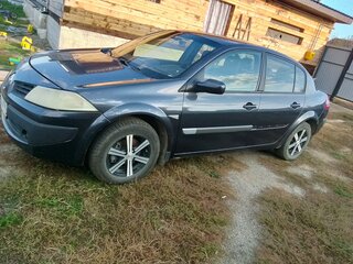 2006 Renault Megane II Рестайлинг, серый, 190000 рублей, вид 3