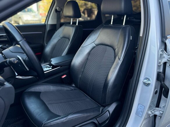 2020 Hyundai Sonata VIII (DN8), серебристый, 2215000 рублей - вид 26