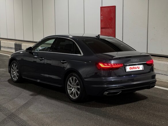 2020 Audi A4 40 TFSI V (B9) Рестайлинг, серый, 3300000 рублей - вид 6
