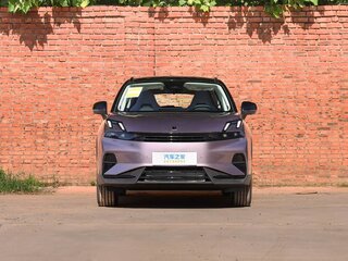 2026 Lynk & Co 06 I Рестайлинг, фиолетовый, 2990000 рублей, вид 2