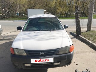 2001 Nissan AD II, белый, 130000 рублей, вид 1