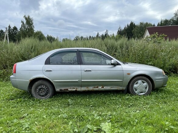 2003 Kia Shuma II, серебристый, 200000 рублей - вид 3