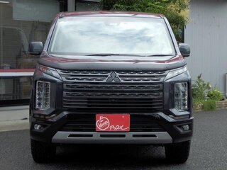 2022 Mitsubishi Delica D:5 I Рестайлинг, серебристый, 2590099 рублей, вид 2