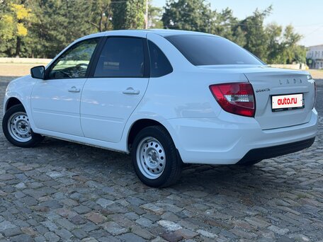 2025 Lada (ВАЗ) Granta I Рестайлинг, белый, 860000 рублей, вид 4