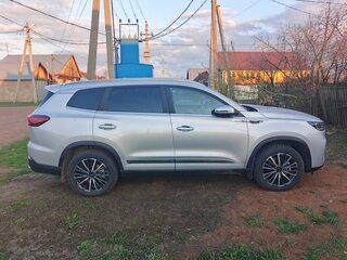 2024 Chery Tiggo 8 Pro Max I Рестайлинг, серебристый, 2600000 рублей, вид 2