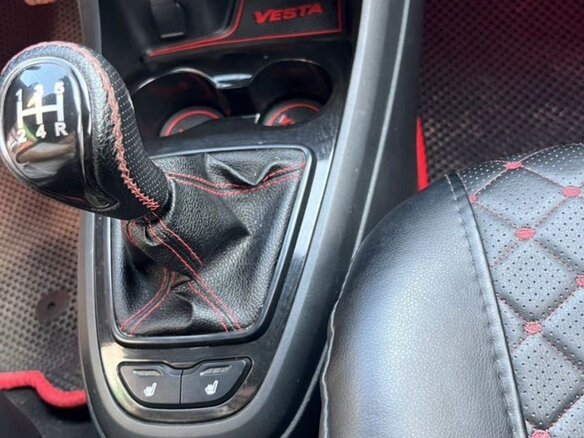 2018 Lada (ВАЗ) Vesta I, серый, 1000000 рублей - вид 8