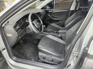 2022 Volkswagen Jetta VII Рестайлинг, серебристый, 1490750 рублей, вид 5