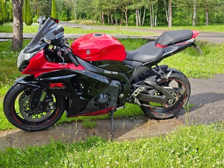 2012 Suzuki GSX-R 1000, чёрный, 820000 рублей, вид 2