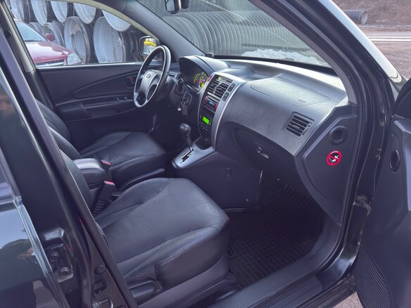 2005 Hyundai Tucson I, зелёный - вид 8
