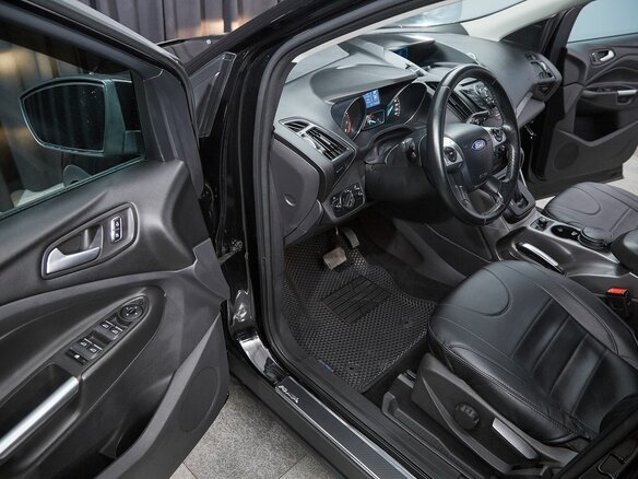 2016 Ford Kuga II, чёрный, 1299000 рублей - вид 8