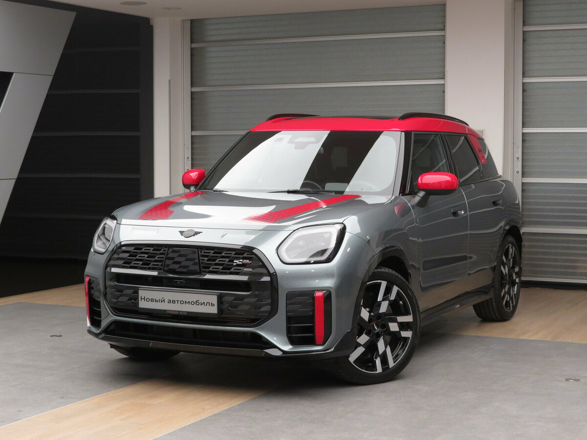 Открыть фотографии: Mini Countryman III