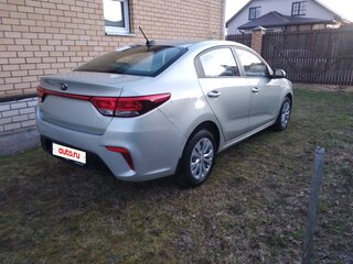 2019 Kia Rio IV, бежевый, 1350000 рублей, вид 5