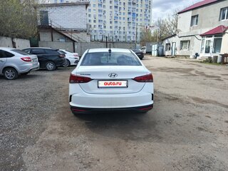 2020 Hyundai Solaris II Рестайлинг, белый, 1450000 рублей, вид 3