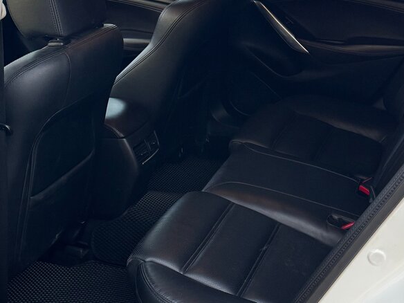 2015 Mazda 6 III (GJ) Рестайлинг, белый, 1700000 рублей - вид 10
