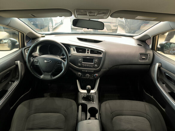 2013 Kia Ceed II, коричневый, 850000 рублей - вид 13