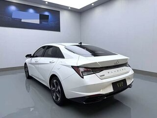 2022 Hyundai Elantra VII (CN7), белый, 1450000 рублей, вид 3