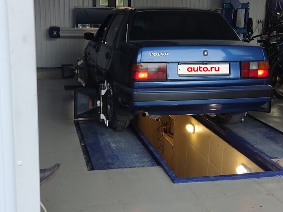 1992 Volvo 460, синий, 150000 рублей - вид 7