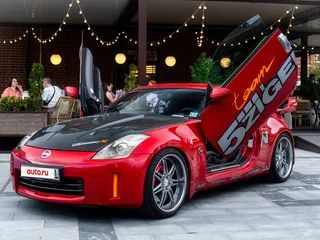 2002 Nissan 350Z I, красный, 4350000 рублей, вид 2