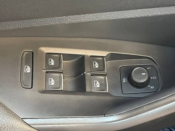 2022 Volkswagen Jetta VII Рестайлинг, серый, 2350000 рублей - вид 10