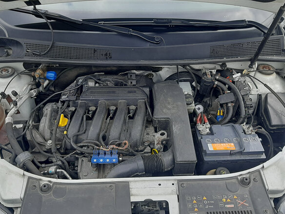 2021 Renault Logan II Рестайлинг, белый, 900000 рублей - вид 6