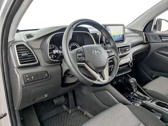 2019 Hyundai Tucson III Рестайлинг, серебристый, 1820000 рублей - вид 15