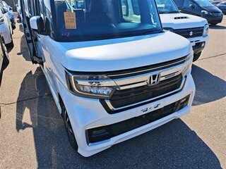 2021 Honda N-BOX II Рестайлинг, белый, 1200000 рублей, вид 1