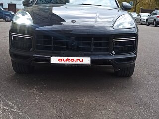 2019 Porsche Cayenne III, чёрный, 3850000 рублей, вид 2