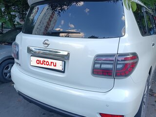 2011 Nissan Patrol VI (Y62), белый, 1700000 рублей, вид 2