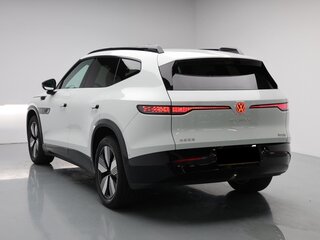 2026 Volkswagen ID.Unyx 08 82.37 kWh, белый, 5440000 рублей, вид 4