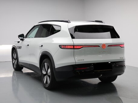 2026 Volkswagen ID.Unyx 08 82.37 kWh, белый, 5440000 рублей, вид 4