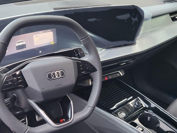 2025 Audi Q3 TDI III (FJ), зелёный, 8390000 рублей - вид 9