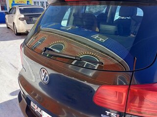 2011 Volkswagen Tiguan I Рестайлинг, чёрный, 950000 рублей, вид 3