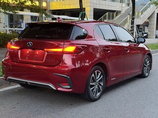 2020 Lexus CT 200h I Рестайлинг 2, красный, 1990023 рублей, вид 3