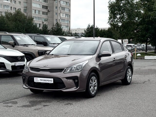 2018 Kia Rio IV, коричневый, 1270000 рублей, вид 1