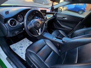 2014 Mercedes-Benz CLA 200 I (C117, X117), зелёный, 1990000 рублей, вид 4
