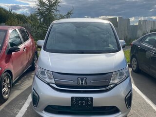 2015 Honda Stepwgn V, серебристый, 1400000 рублей, вид 2