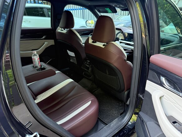 2023 Geely Monjaro (Xingyue L) I, чёрный, 3000000 рублей - вид 16