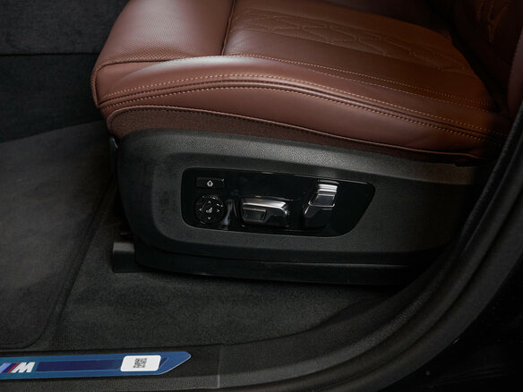 2024 BMW X6 40d III (G06) Рестайлинг, синий, 17300000 рублей - вид 14