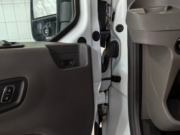 2021 Ford Transit, белый, 2250000 рублей - вид 24