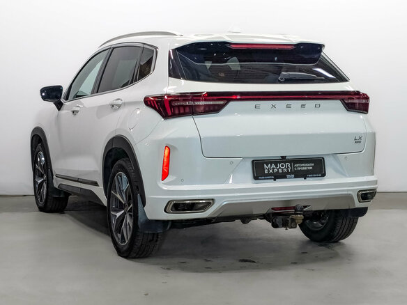 2022 Exeed LX I Рестайлинг, белый, 1750000 рублей - вид 6