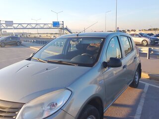 2012 Renault Sandero I, бежевый, 400000 рублей, вид 2