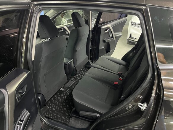 2015 Toyota RAV4 IV (XA40), коричневый, 1935000 рублей - вид 17