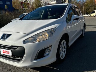 2012 Peugeot 308 I Рестайлинг, белый, 423000 рублей, вид 1