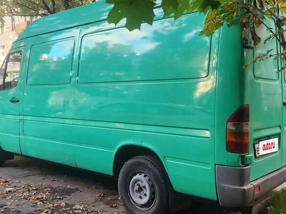 1999 Mercedes-Benz Sprinter, зелёный, 650000 рублей - вид 2
