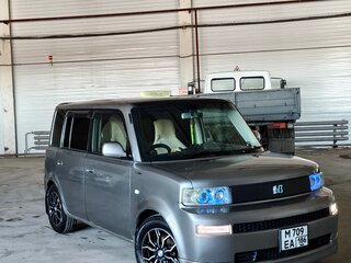 2005 Toyota bB I Рестайлинг, серый, 700000 рублей, вид 2