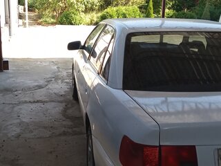 1992 Audi 100 IV (C4), белый, 230000 рублей, вид 3