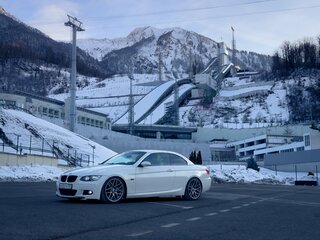 2009 BMW 3 серии 335i V (E90/E91/E92/E93), белый, 3000000 рублей, вид 1