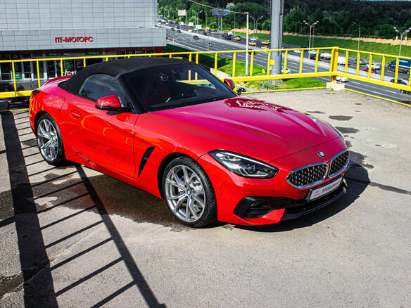 2020 BMW Z4 20i III (G29), красный - вид 2