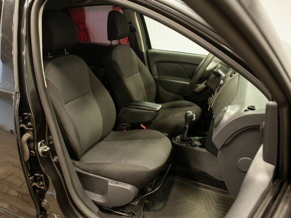 2015 Renault Logan II, чёрный - вид 29